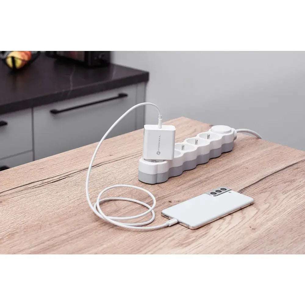 FORCELL F‑ENERGY TFK‑TC‑45WPD 45 W Travel Charger – White