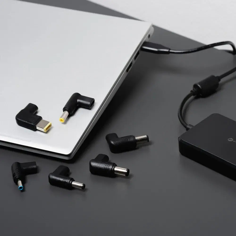 FORCELL E856 Universal Laptop Charger 65W – Black - MIZO.at