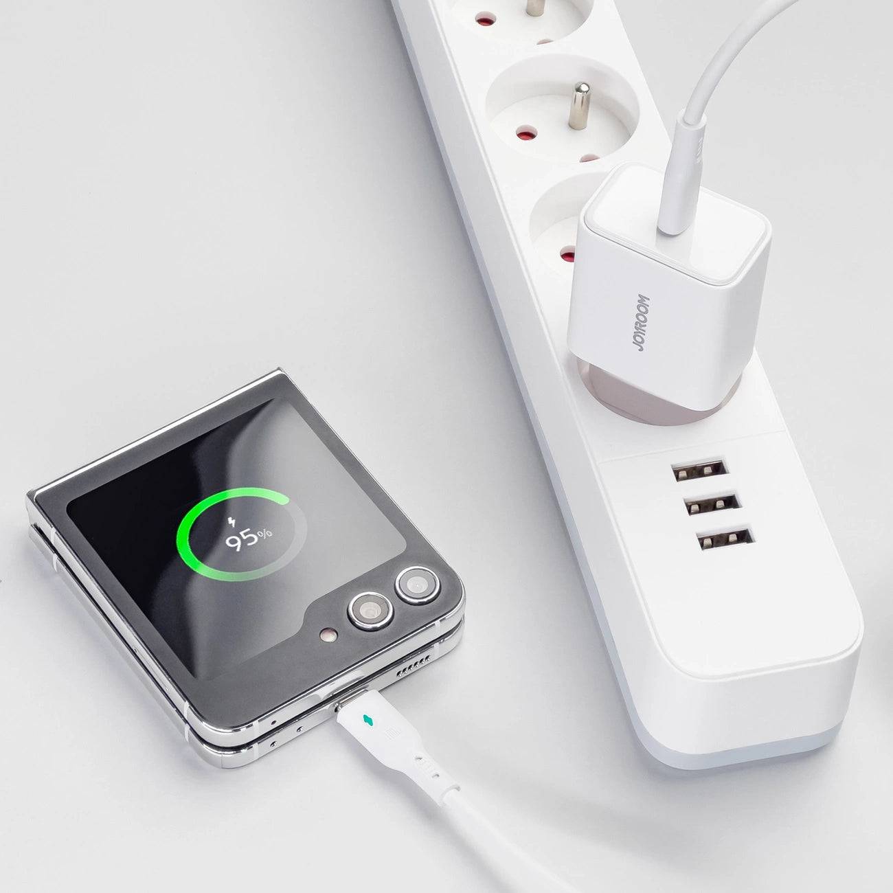 Joyroom TCF06 USB C Charger | 20W PD Fast Charging Adapter - MIZO.at