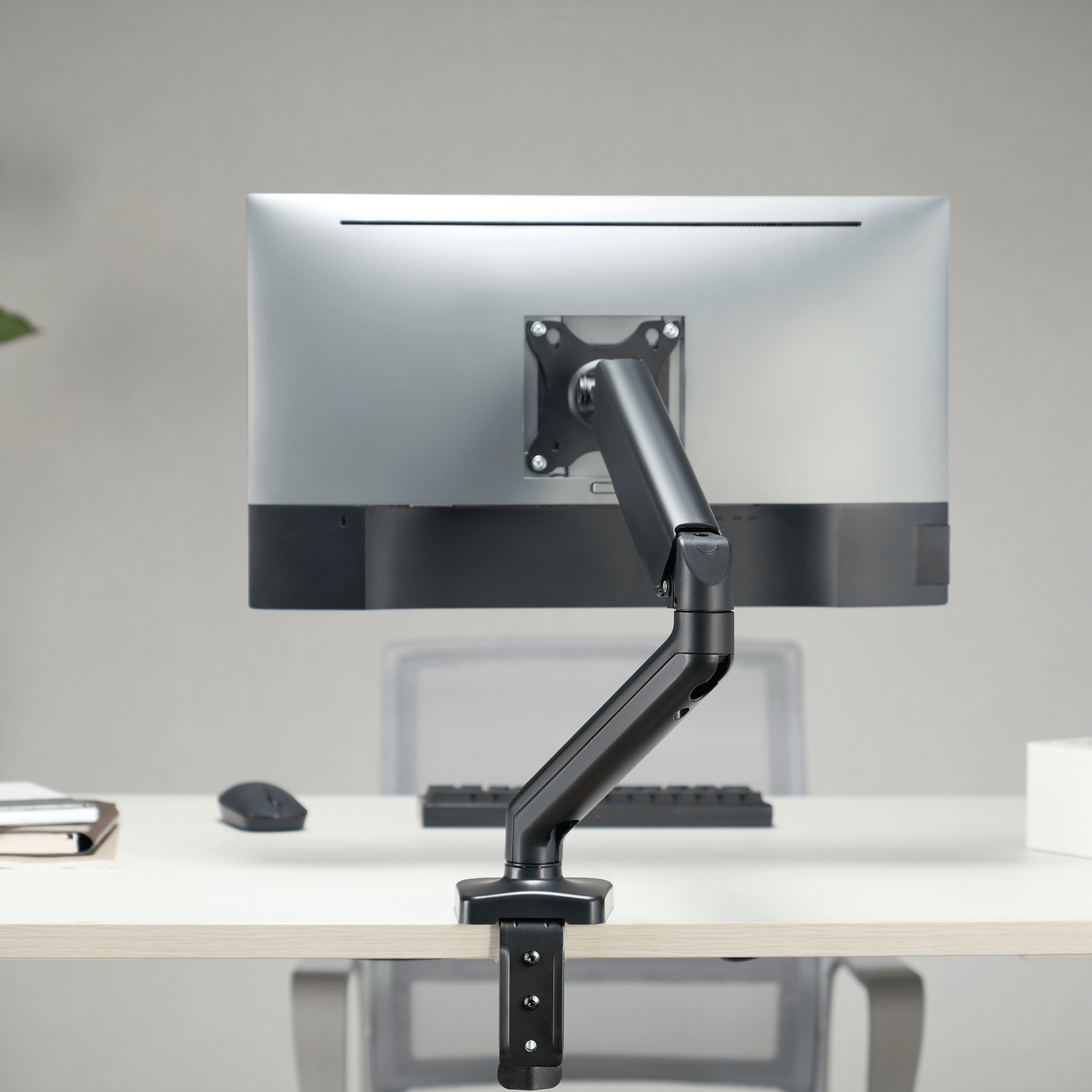Monitor Halterung 17-32 Zoll Tischklemme VESA Arm verstellbar - MIZO.at