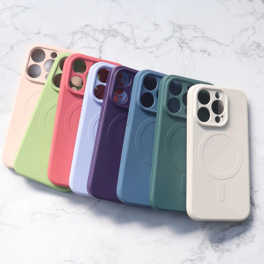 iPhone 14 Pro Max Silicone Case | Light Blue, MagSafe Compatible - MIZO.at