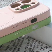 iPhone 15 Pro Max MagSafe Silicone Case | Black, Wireless Charging - MIZO.at
