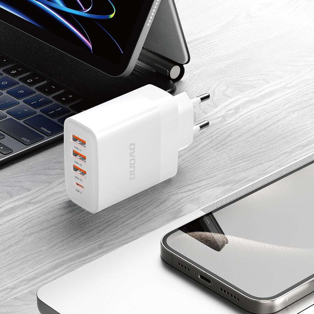 Dudao A5HEU Multiport Ladegerät 3×USB-A + USB-C PD 20W Weiß - MIZO.at