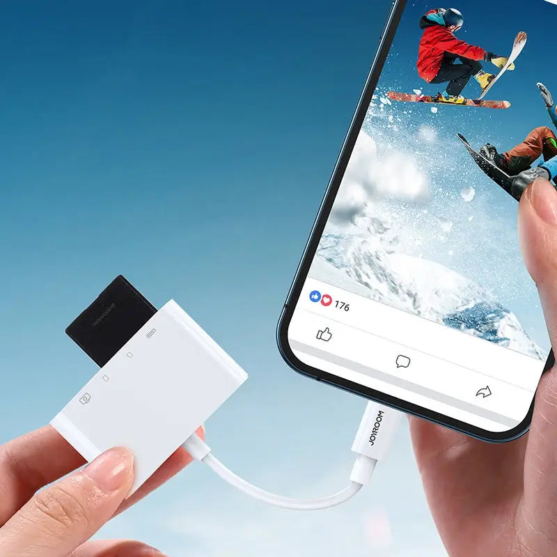 Joyroom S-H142 Lightning OTG Hub | USB, SD, TF & Charging – White - MIZO.at