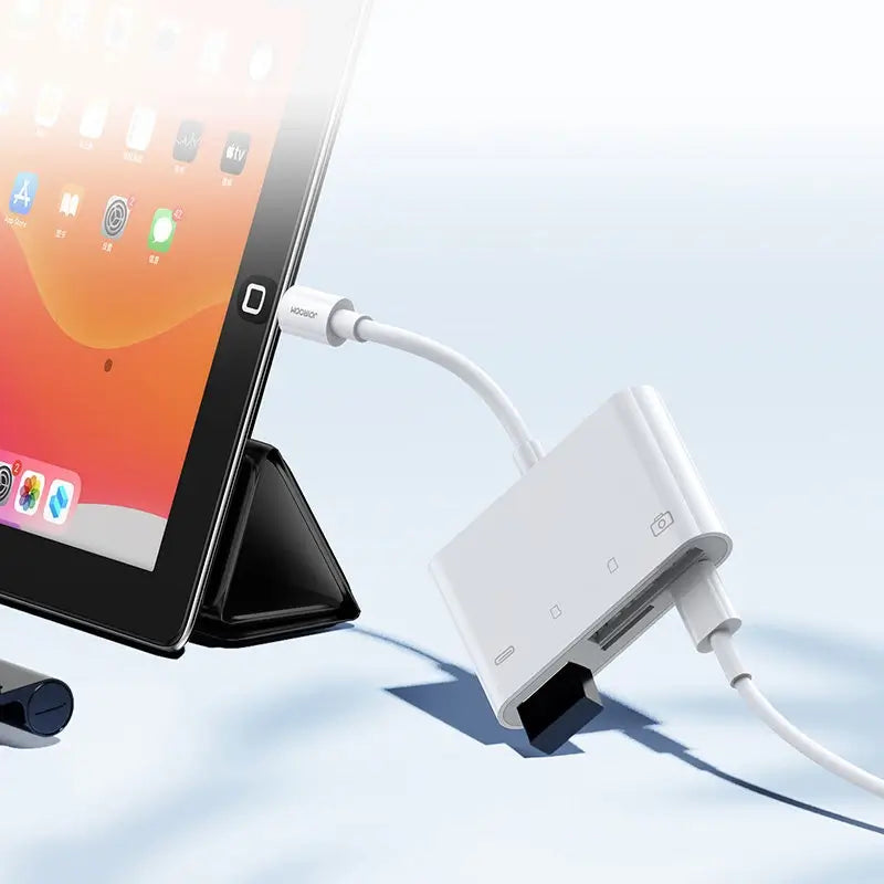 Joyroom S-H142 Lightning OTG Hub | USB, SD, TF & Charging – White - MIZO.at