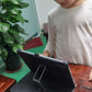 360° Finger-Kickstand & Magnethalter | Kompatibel mit allen Smartphones - MIZO.at