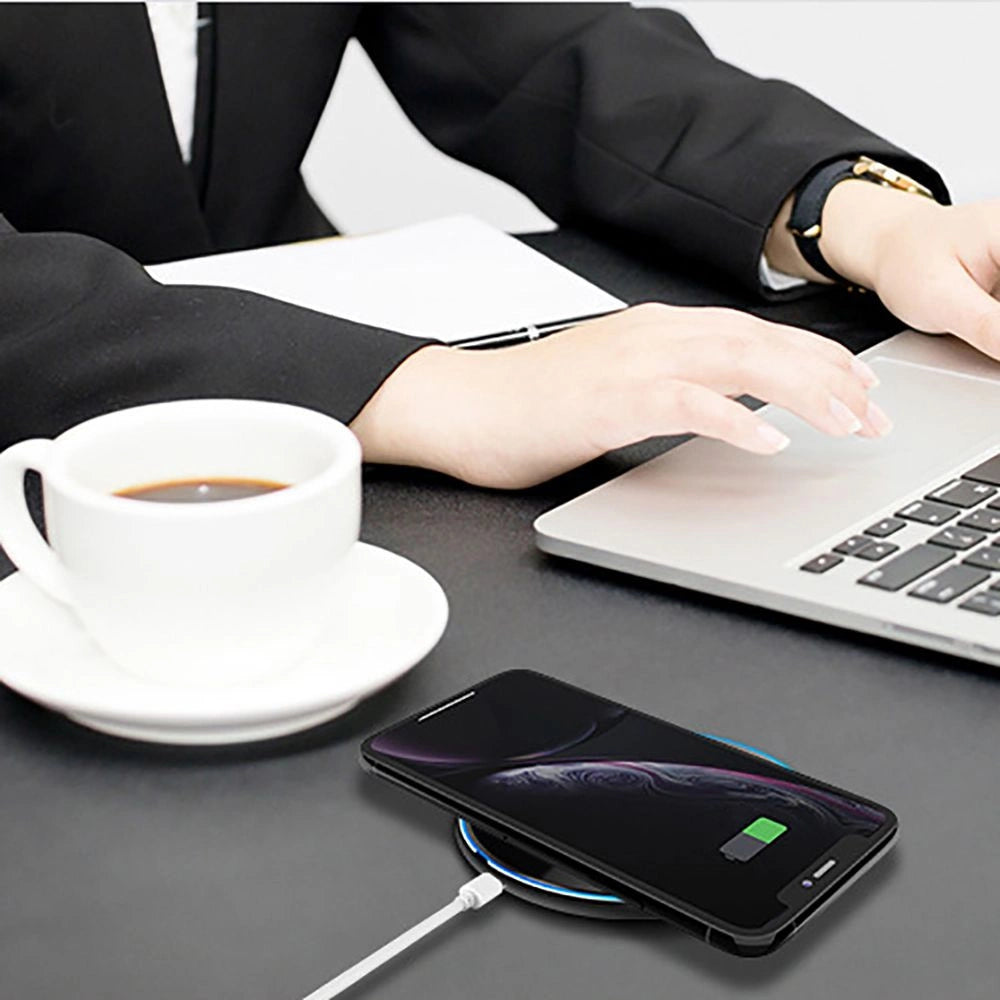 Tech-Protect 15W Inductive Charger | Fast Wireless Charging (White) - MIZO.at