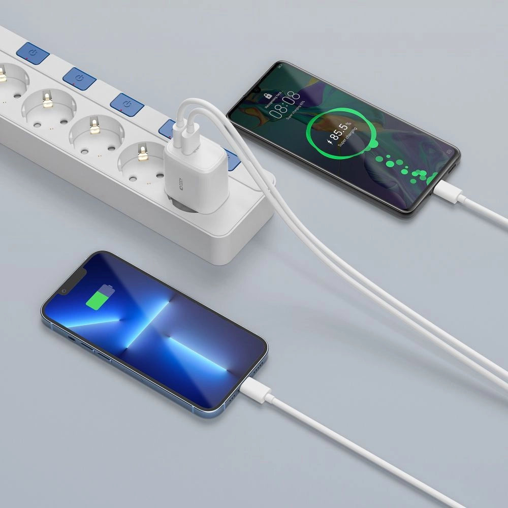 Tech-Protect C20W USB-C PD 20W / USB-A QC 3.0 Fast Charger - White - MIZO.at